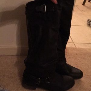 Black tall boots